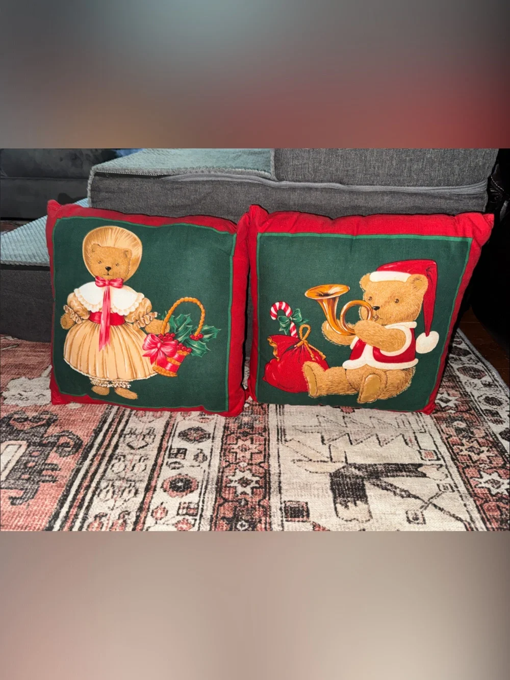 Vintage Christmas  Bear Decorative Pillow Cover Set - Green & Red